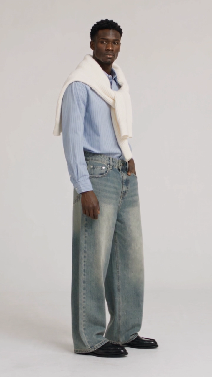 Outfit Display Video