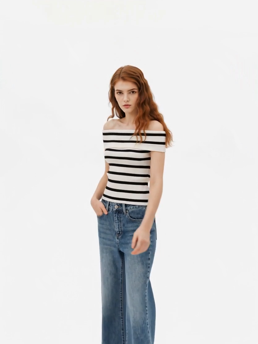 Outfit Display Video